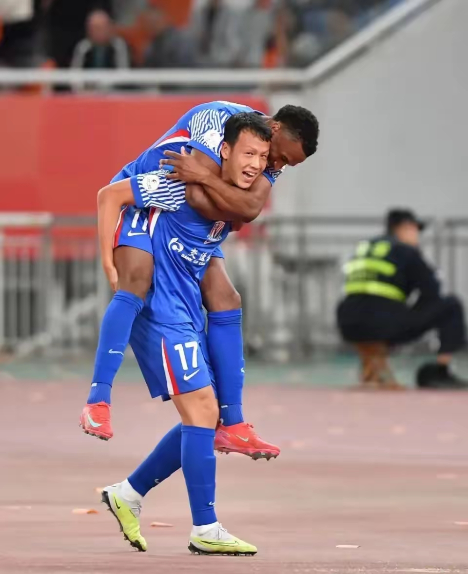 拉齐奥巅峰时期阵容